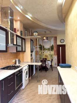 2-к квартира, посуточно, 65м2, 1/2 этаж