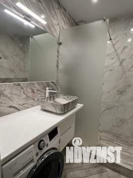 1-к квартира, посуточно, 43м2, 7/9 этаж