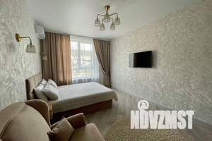 2-к квартира, посуточно, 70м2, 7/18 этаж