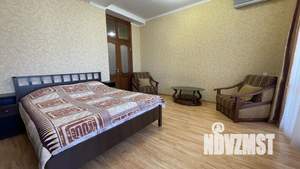 2-к квартира, посуточно, 75м2, 1/1 этаж