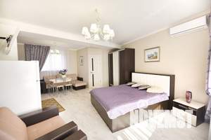 1-к квартира, посуточно, 40м2, 6/8 этаж