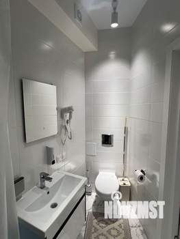 1-к квартира, посуточно, 42м2, 3/3 этаж