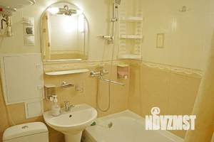 2-к квартира, посуточно, 40м2, 4/4 этаж