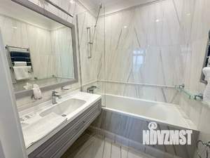 3-к квартира, посуточно, 95м2, 3/6 этаж