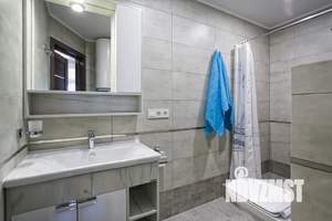 Студия квартира, посуточно, 40м2, 1/10 этаж