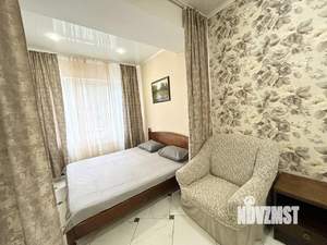 Студия квартира, посуточно, 34м2, 1/7 этаж