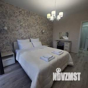 1-к квартира, посуточно, 47м2, 3/8 этаж