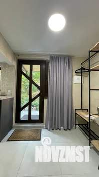 Студия квартира, посуточно, 18м2, 1/1 этаж