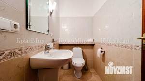 3-к квартира, посуточно, 130м2, 3/3 этаж