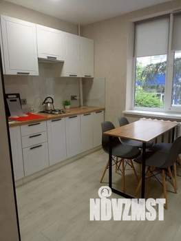 1-к квартира, посуточно, 43м2, 2/5 этаж