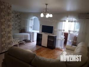 3-к квартира, посуточно, 80м2, 4/4 этаж