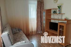 1-к квартира, посуточно, 32м2, 2/3 этаж