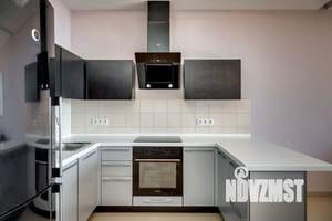 2-к квартира, посуточно, 88м2, 3/12 этаж