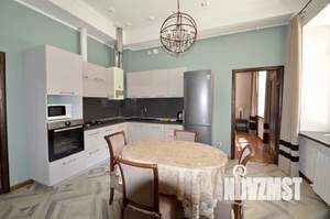 3-к квартира, посуточно, 90м2, 1/2 этаж