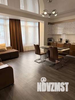 1-к квартира, посуточно, 80м2, 2/4 этаж