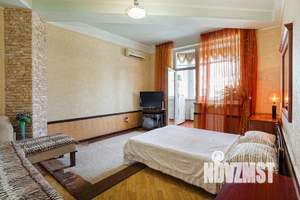 1-к квартира, посуточно, 50м2, 8/10 этаж