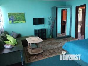 1-к квартира, посуточно, 40м2, 6/6 этаж