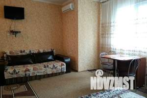 1-к квартира, посуточно, 40м2, 2/3 этаж