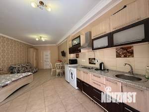 Студия квартира, посуточно, 35м2, 3/5 этаж