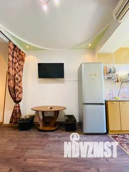 2-к квартира, посуточно, 38м2, 1/2 этаж