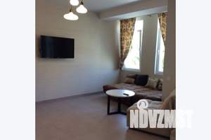 2-к квартира, посуточно, 10м2, 1/1 этаж