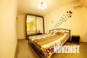 3-к квартира, посуточно, 62м2, 1/2 этаж