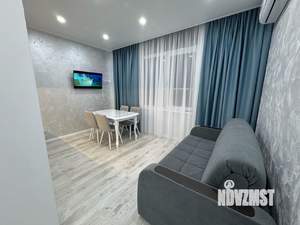 1-к квартира, посуточно, 40м2, 1/10 этаж
