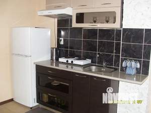 Студия квартира, посуточно, 28м2, 1/1 этаж