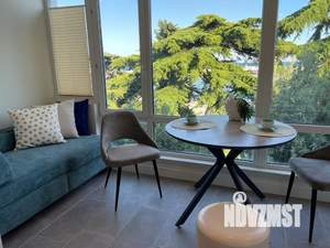 Студия квартира, посуточно, 44м2, 3/3 этаж