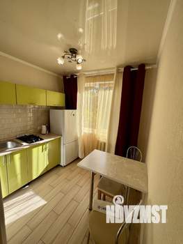 1-к квартира, посуточно, 30м2, 4/4 этаж