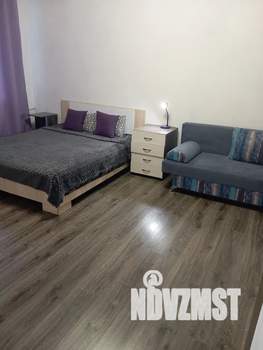 1-к квартира, посуточно, 42м2, 2/6 этаж