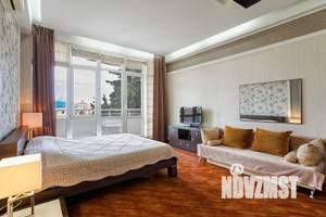 3-к квартира, посуточно, 102м2, 2/7 этаж