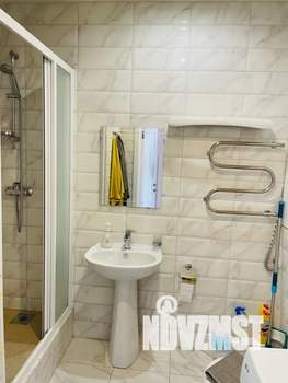 2-к квартира, посуточно, 45м2, 4/15 этаж