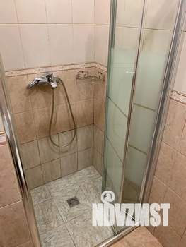 Студия квартира, посуточно, 30м2, 1/5 этаж