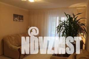 2-к квартира, посуточно, 61м2, 1/12 этаж