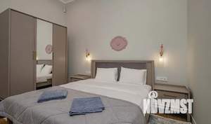 3-к квартира, посуточно, 91м2, -1/3 этаж