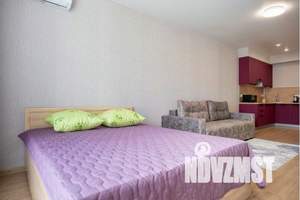 1-к квартира, посуточно, 40м2, 7/18 этаж