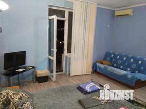 Студия квартира, посуточно, 28м2, 1/2 этаж