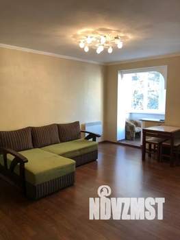 2-к квартира, посуточно, 40м2, 2/4 этаж
