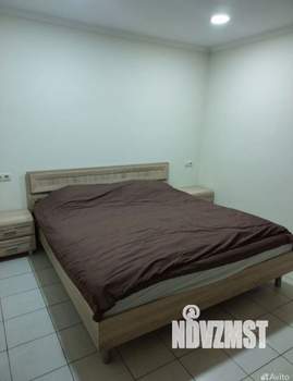 1-к квартира, посуточно, 40м2, 1/10 этаж