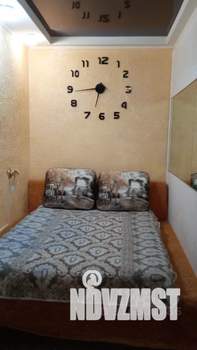 2-к квартира, посуточно, 37м2, 1/2 этаж