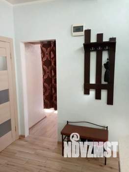 2-к квартира, посуточно, 42м2, 1/1 этаж