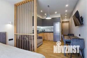 1-к квартира, посуточно, 40м2, 8/18 этаж