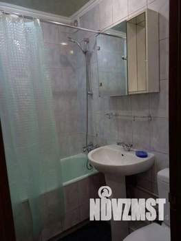 3-к квартира, посуточно, 55м2, 1/1 этаж