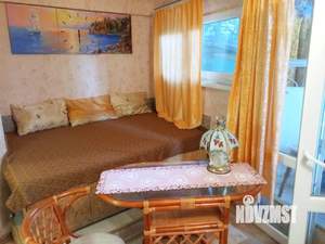 Студия квартира, посуточно, 15м2, 2/2 этаж