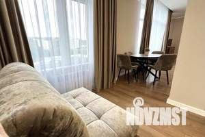 1-к квартира, посуточно, 42м2, 4/7 этаж