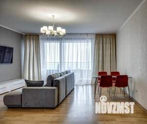 2-к квартира, посуточно, 75м2, 1/1 этаж