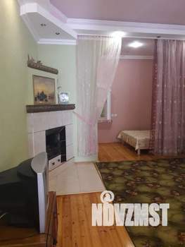 1-к квартира, посуточно, 43м2, 1/2 этаж