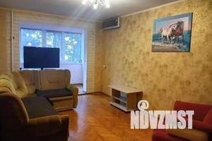 2-к квартира, посуточно, 47м2, 2/5 этаж