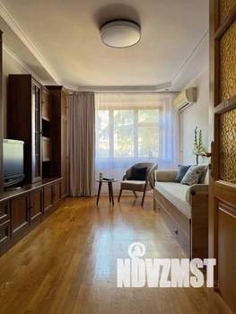 1-к квартира, посуточно, 49м2, 1/1 этаж